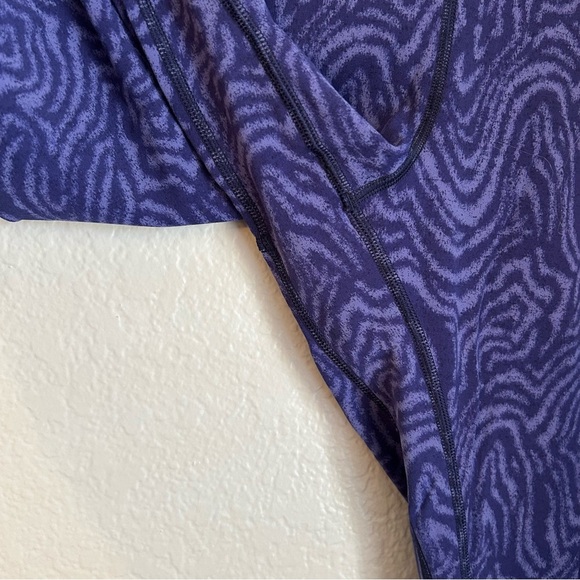 Patagonia Women’s Maipo 7/8 Tights Leggings in Oak Waves Sound Blue, Size Small - Picture 3 of 10